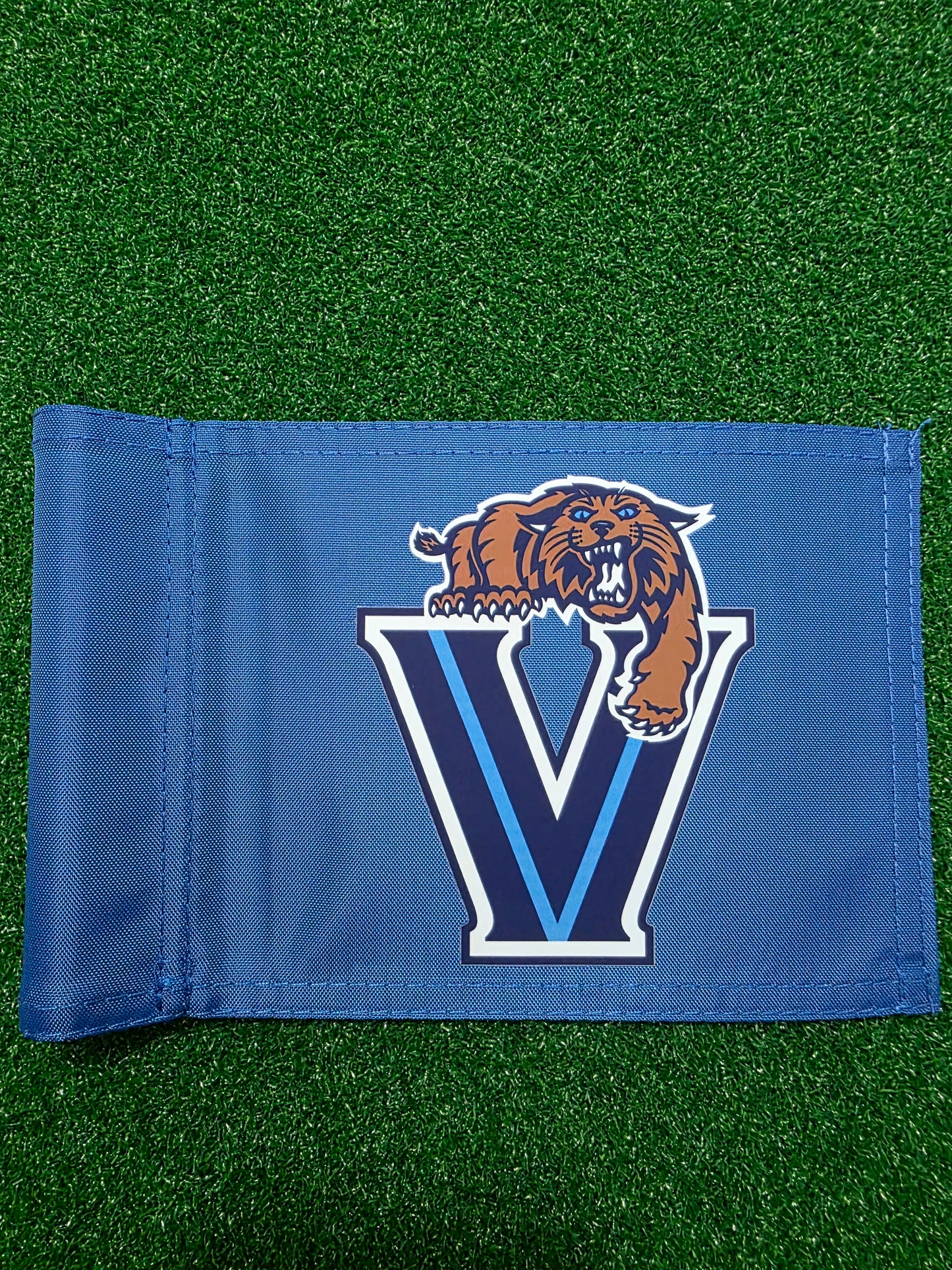Custom Putting Green Flags